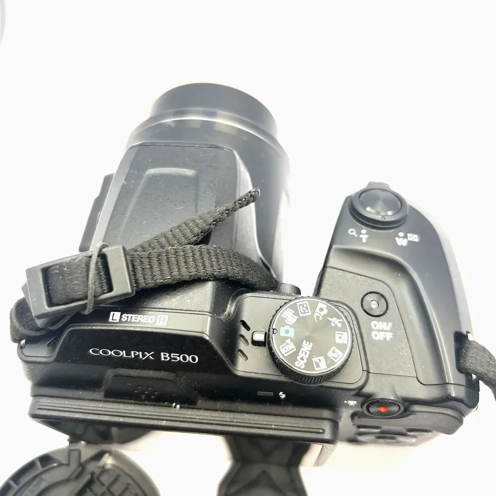 Nikon coolpix b500